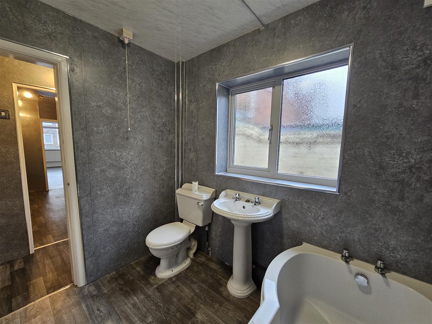 Sutton Heath Road, St. Helens, photo 10